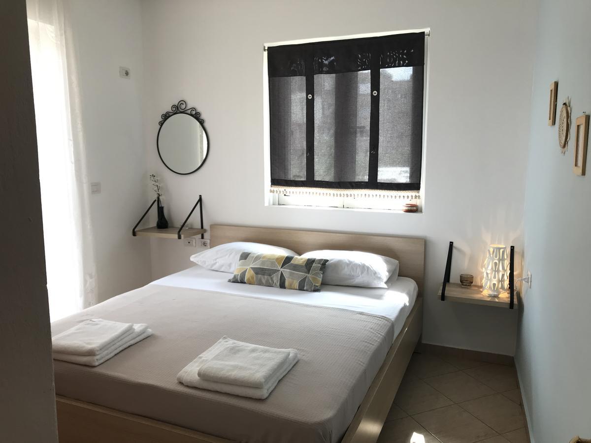 Aloe Vera Apartments Саранда Екстер'єр фото