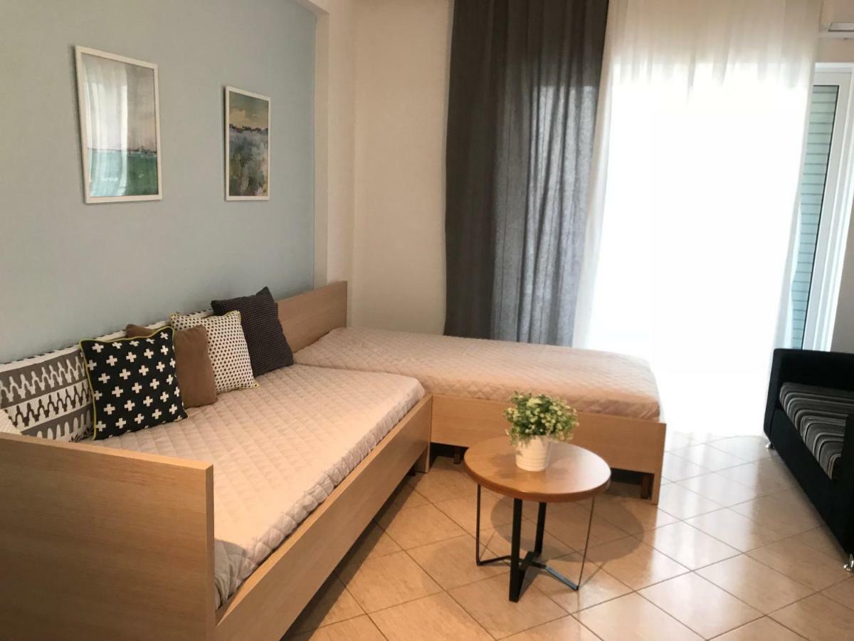 Aloe Vera Apartments Саранда Екстер'єр фото